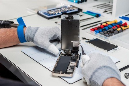 How Does Phone Refurbishment Actually Work?