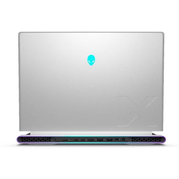 Alienware x16 device photo